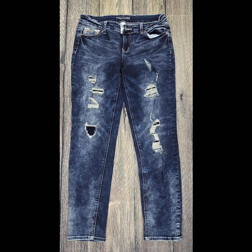 Maurices Premium Distressed Embellished Pockets Denim Skinny Jeans